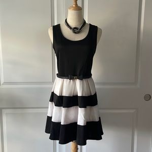 Club/ Cocktail Dress (L)